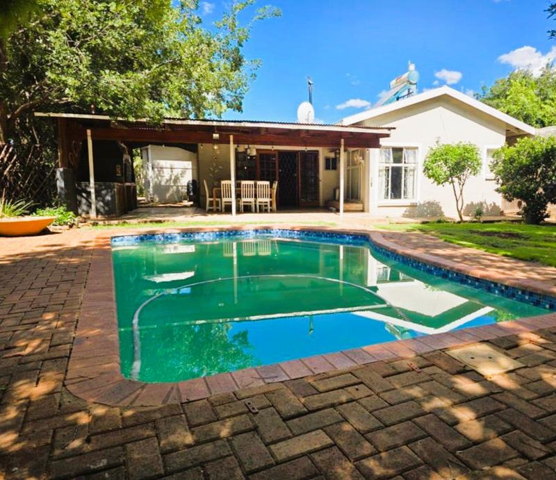 4 Bedroom Property for Sale in Bayswater Free State